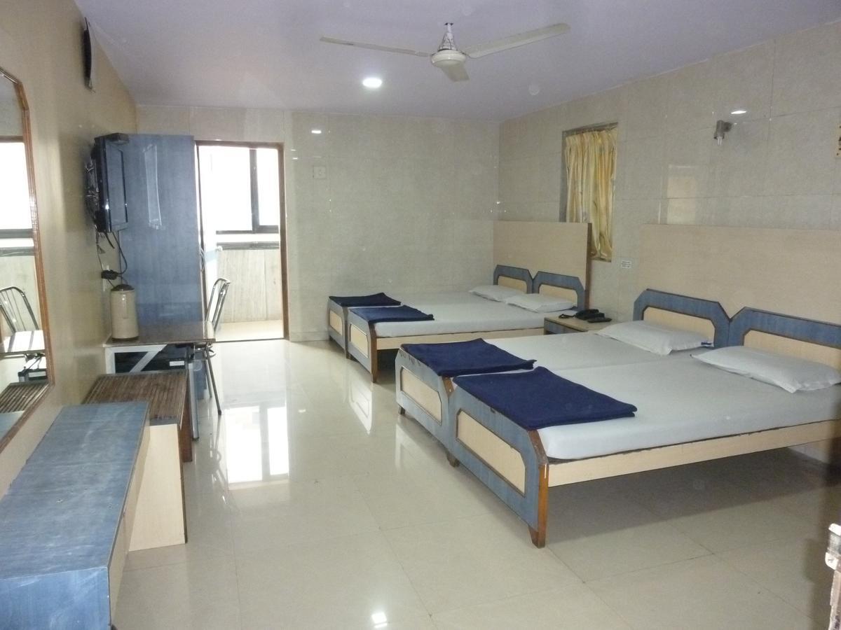 Hotel Stars Mumbai Zimmer foto